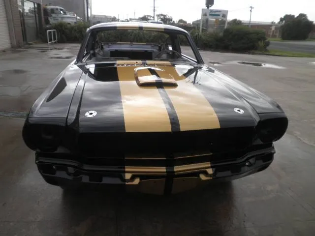 Ford Mustang Coupe image 4