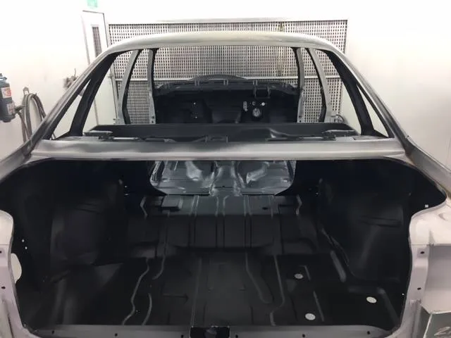 HSV Commodore VR GTS image 7