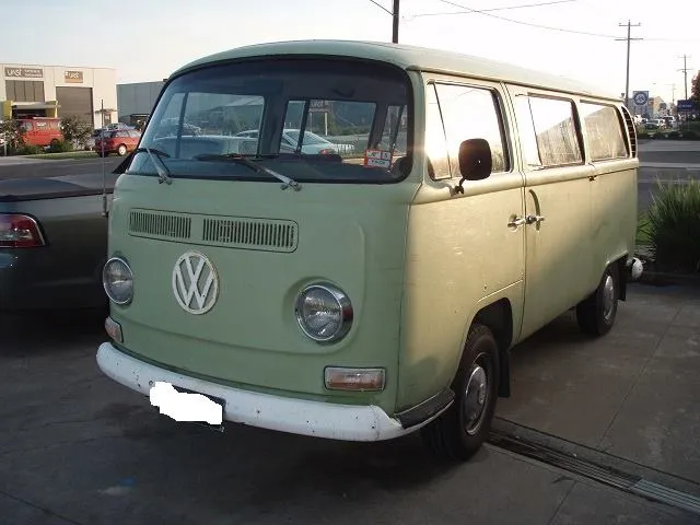 Volkswagen Kombi image 5