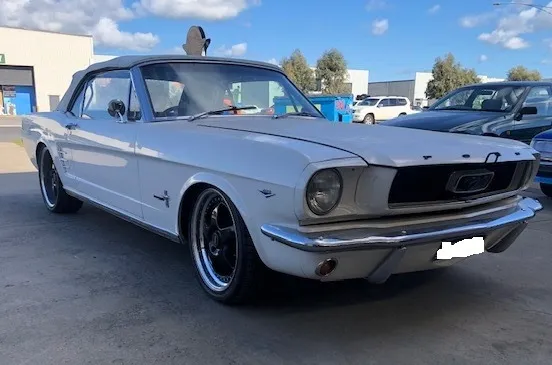 Ford Mustang Convertible — main project image
