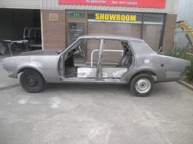 1970 HG Holden Premier image 6