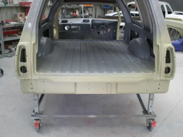 1974 HQ Holden Sandman Panel Van image 5
